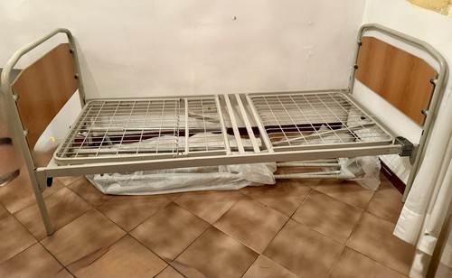 Letto ortopedico manuale 2 - letto,